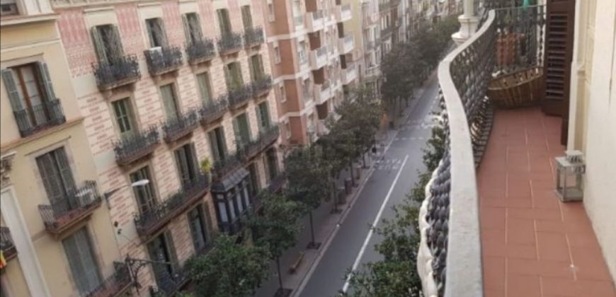 Piso en alquiler en barrio de Gracia de Barcelona – Ref. CS001392EA
