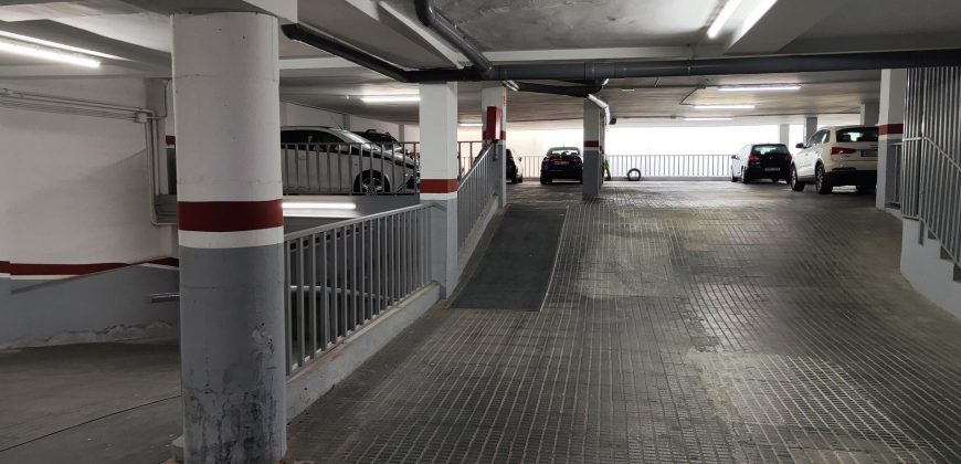 Parking en venta en Montmar-Centre, Castelldefels – Ref. CS001389EA