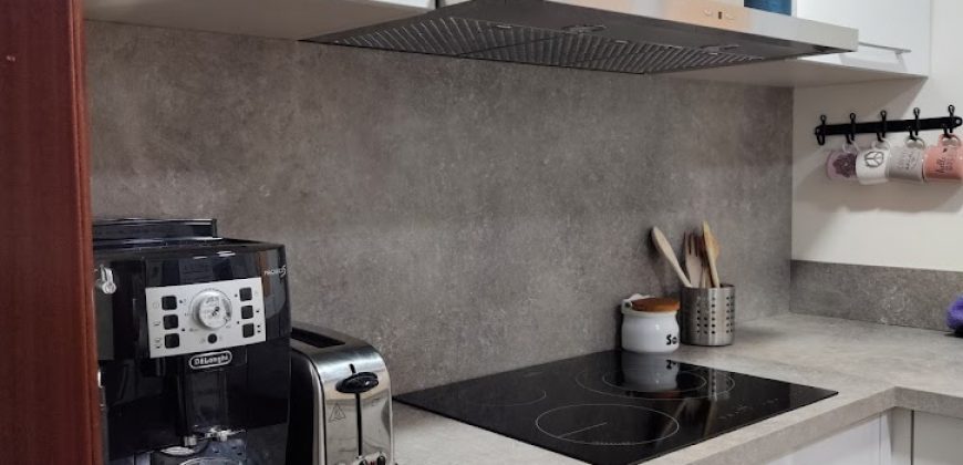 Ático en venta en Castell-Poble Vell – Ref. CS001463EA