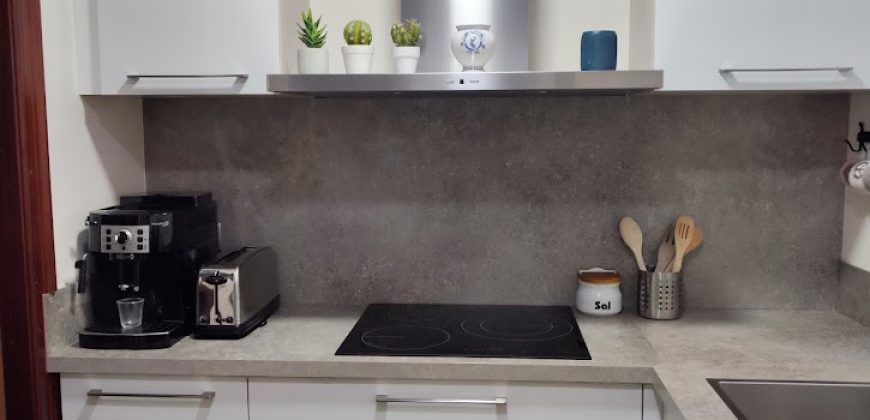 Ático en venta en Castell-Poble Vell – Ref. CS001463EA