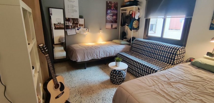 Ático en venta en Castell-Poble Vell – Ref. CS001463EA