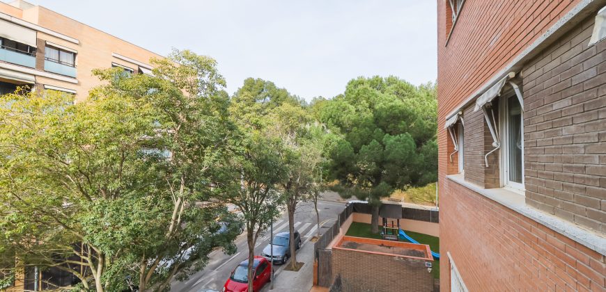 Piso en venta en Torrent Ballester, Viladecans – Ref. CS001466EA