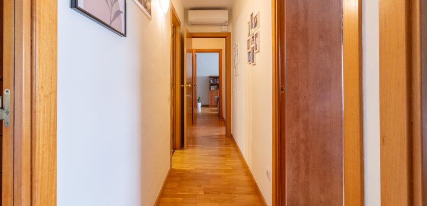 Piso en venta en Torrent Ballester, Viladecans – Ref. CS001466EA