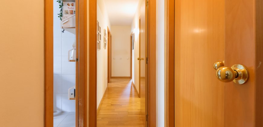 Piso en venta en Torrent Ballester, Viladecans – Ref. CS001466EA