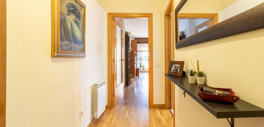 Piso en venta en Torrent Ballester, Viladecans – Ref. CS001466EA